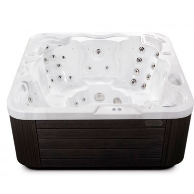 Бассейн СПА WELLIS MYLINE HOLIDAY LET SPA