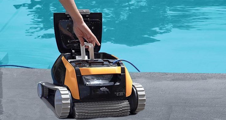 Dolphin E20 робот пилосос для басейну