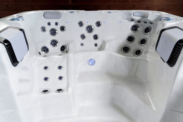 Гидромассажный СПА бассейн AQUAPACE Vortex Spas