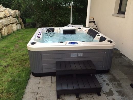СПА бассейн Comfort SPA SORRENTO-4 (2+2 person) 200*200*80 Сорренто