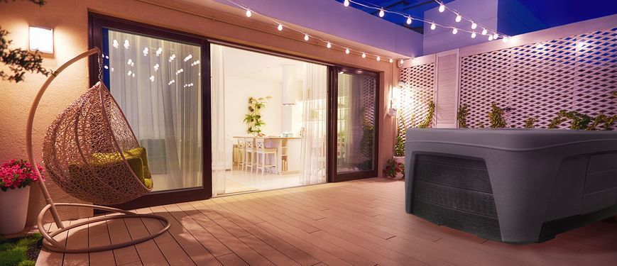 Гідромасажний СПА басейн Feeling, PUR spas, 216х182х87 см, 4 місця(1 з них лежаче), 1000 л Feeling