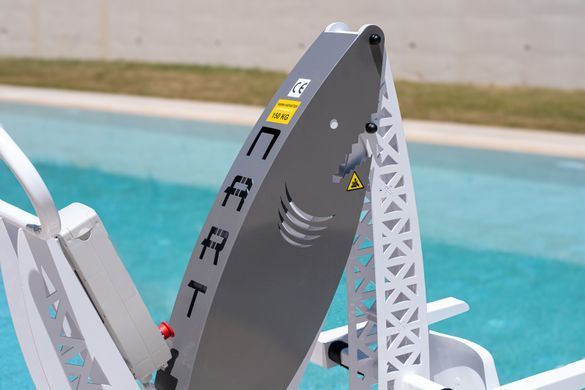 Мобильный подъемник-лифт для бассейна Nart Shark Pool Lift 1512