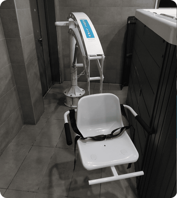 Підвищений підйомник-ліфт Elevated Pool Lift 1511