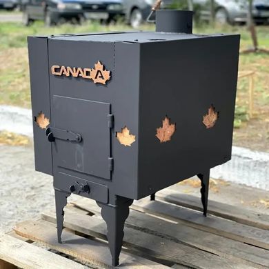 Піч дров'яна &laquo;Canada&raquo; з теплоакумулятором і захисним кожухом