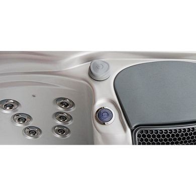 Бассейн СПА WELLIS PEAKLINE KILIMANJARO