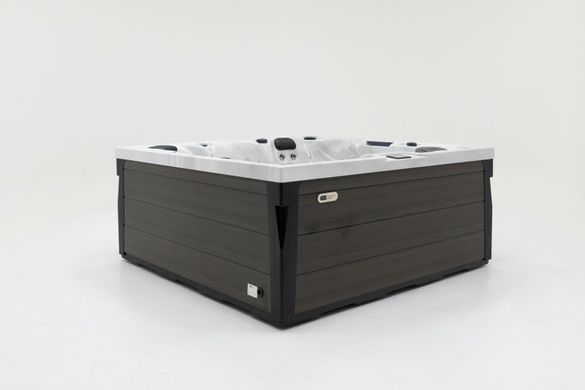 SPA басейн Superior Spas Premium Onyx V3 (Sterling Silver) (Англія), 220&times;220&times;94 см
