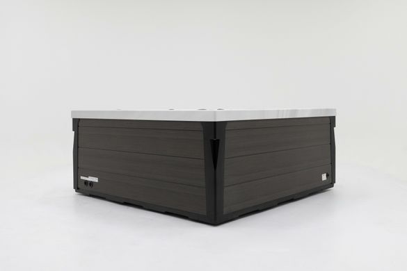 SPA басейн Superior Spas Premium Onyx V3 (Sterling Silver) (Англія), 220&times;220&times;94 см