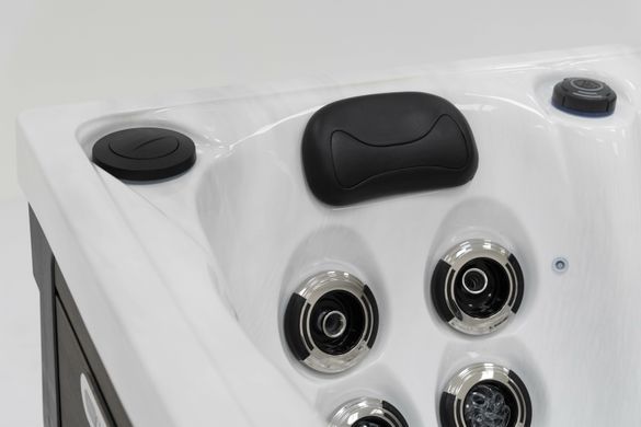 SPA басейн Superior Spas Premium Onyx V3 (Sterling Silver) (Англія), 220&times;220&times;94 см