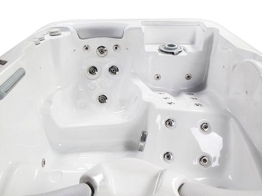 Басейн СПА WELLIS MYLINE TITAN